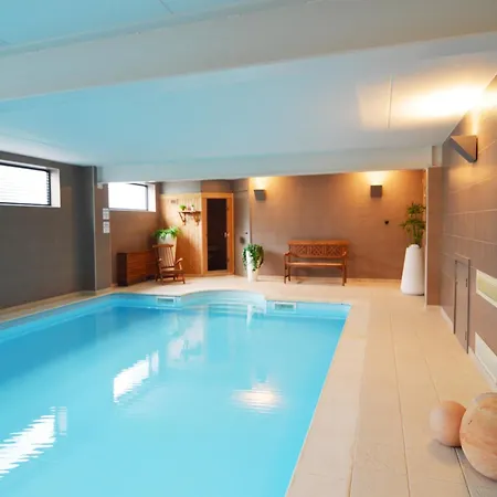 Family Villa, Profondeville